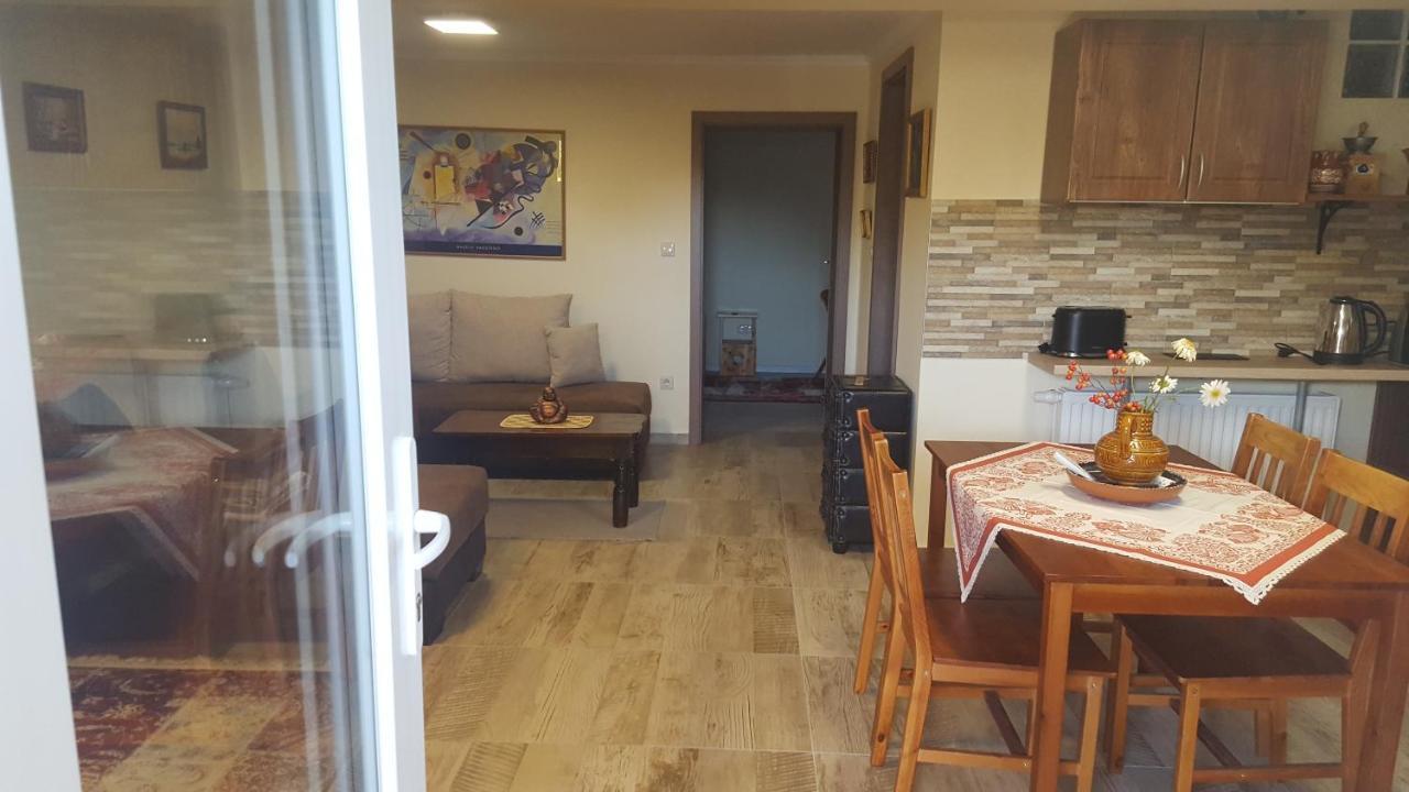 Gyoengyvirag Apartman Keszthely Eksteriør bilde